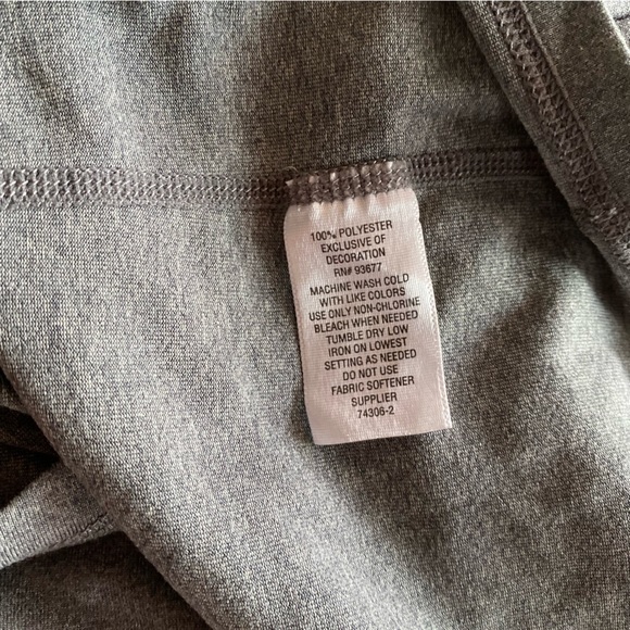 Xersion Exercise Tank - Picture 3 of 6